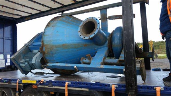 Metso Vtm-800-wb Vertimill With 600 Kw (805 Hp) Motor)